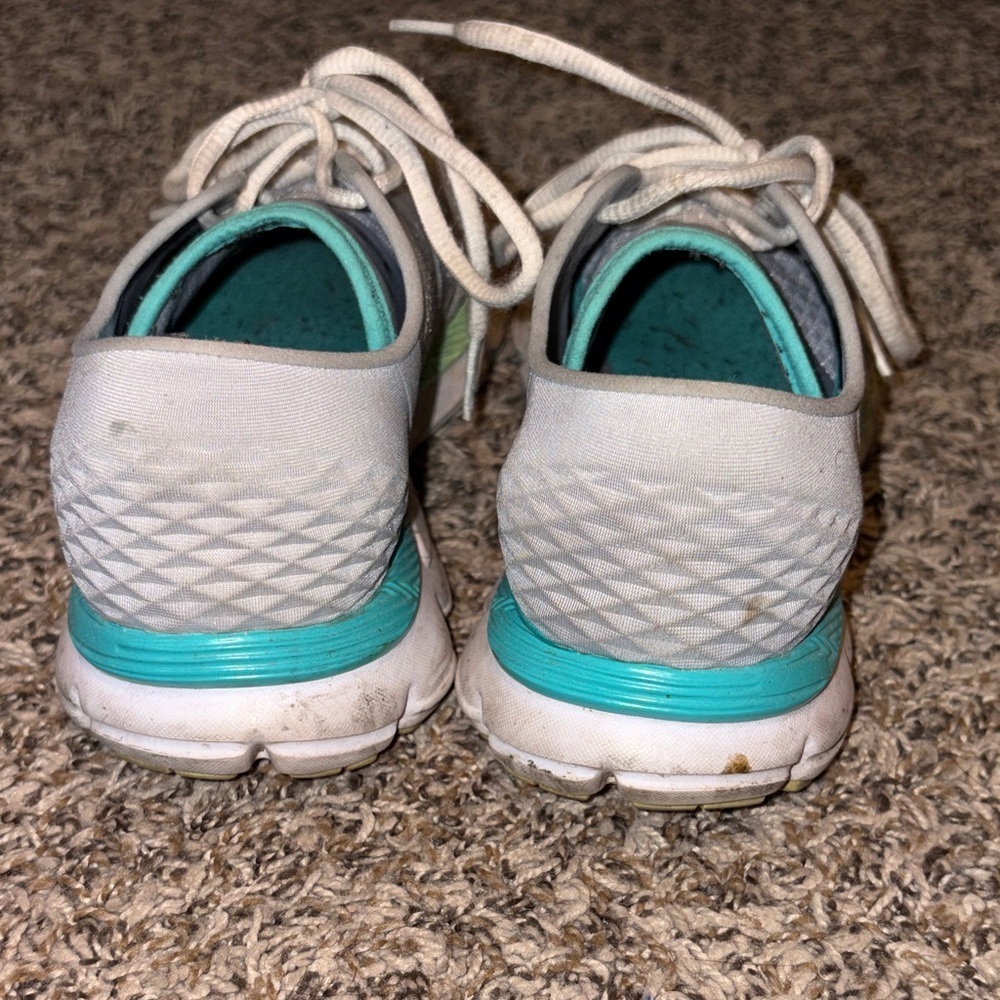 Under Armour Women's Speedform Gray and Lime Athletic Shoes - Picture 5 of 8